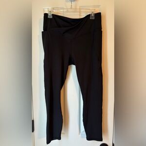 Fabletics Pureluxe Crossover Leggings - Black - Large